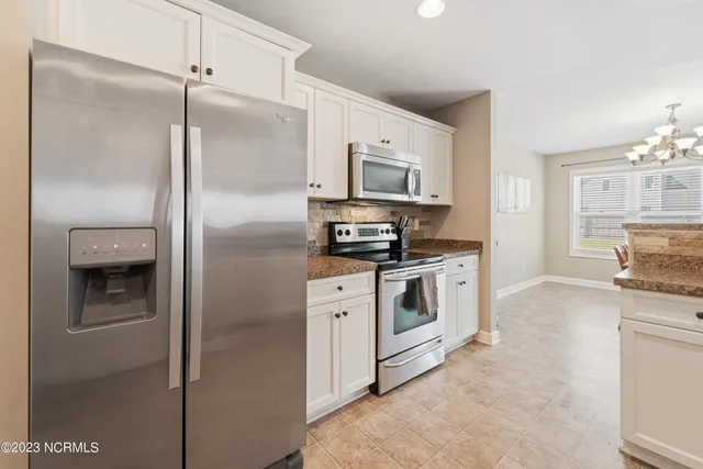 $1,595 | 202 Chestwood Drive, Hubert, NC 28539