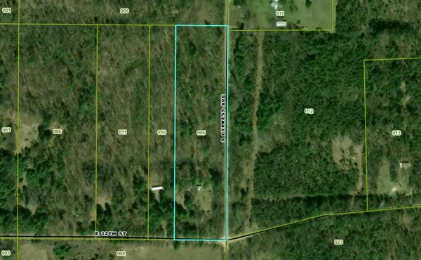 $95,000 | 7171 East 12th Street, White Cloud, MI 49349