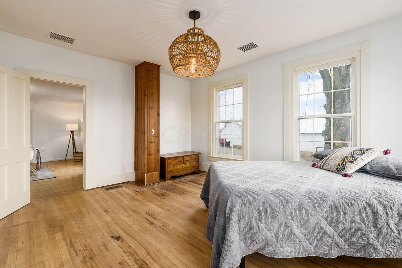 3349 Weaver Road Mount Vernon, OH 43050 - Photo 12 of 31 1st floor bedroom