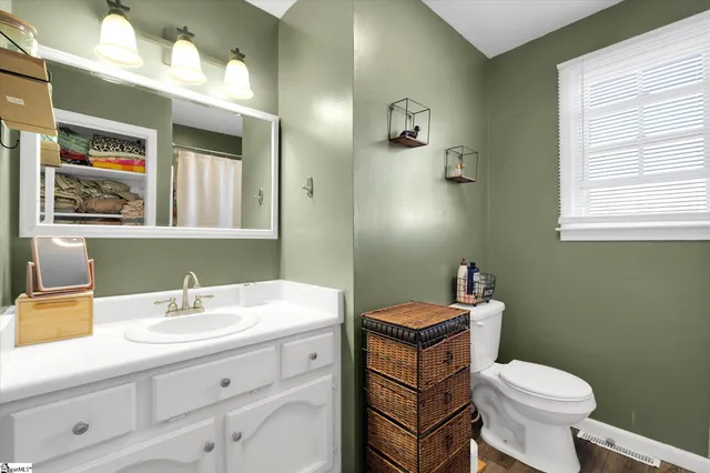 $245,000 | 10 Glen Haven Court, Greenville, SC 29611