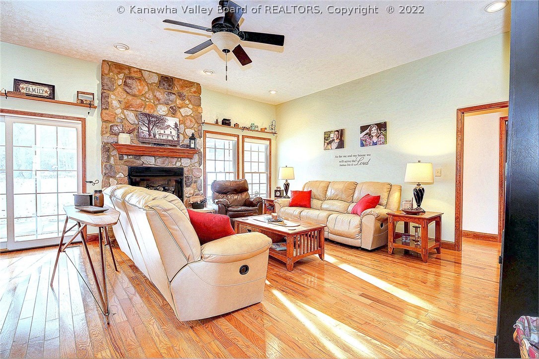 22 Killarney Road Winfield, WV 25213 - Photo 7 of 30 Gallery Image 7