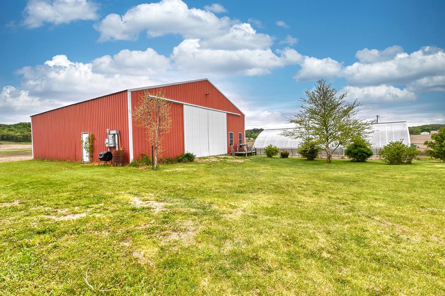 8349 West Mineral Point Road Cross Plains, WI 53528 - Photo 10 of 36