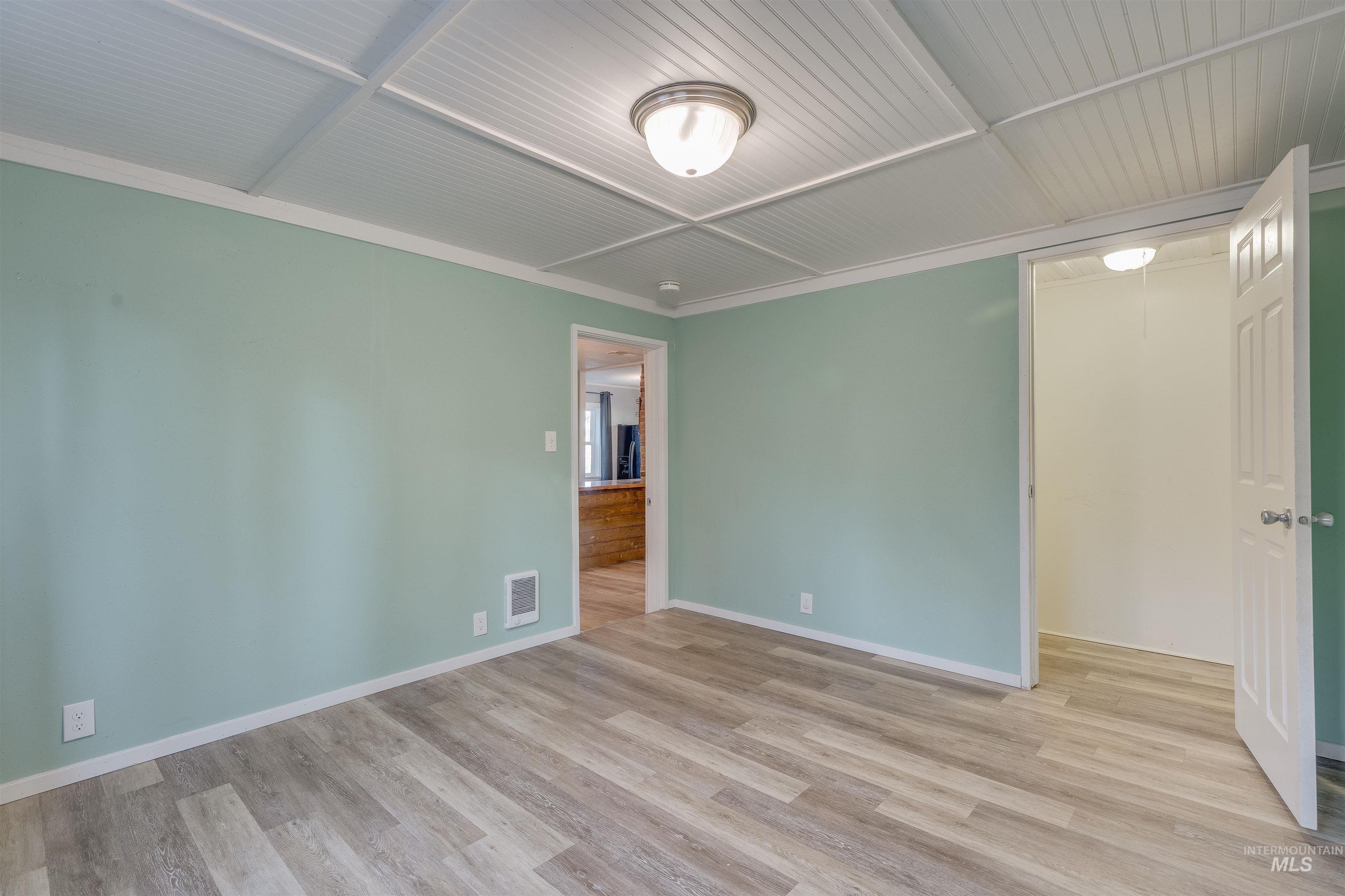 212 Henley Street Moscow, ID 83843 - Photo 14 of 49