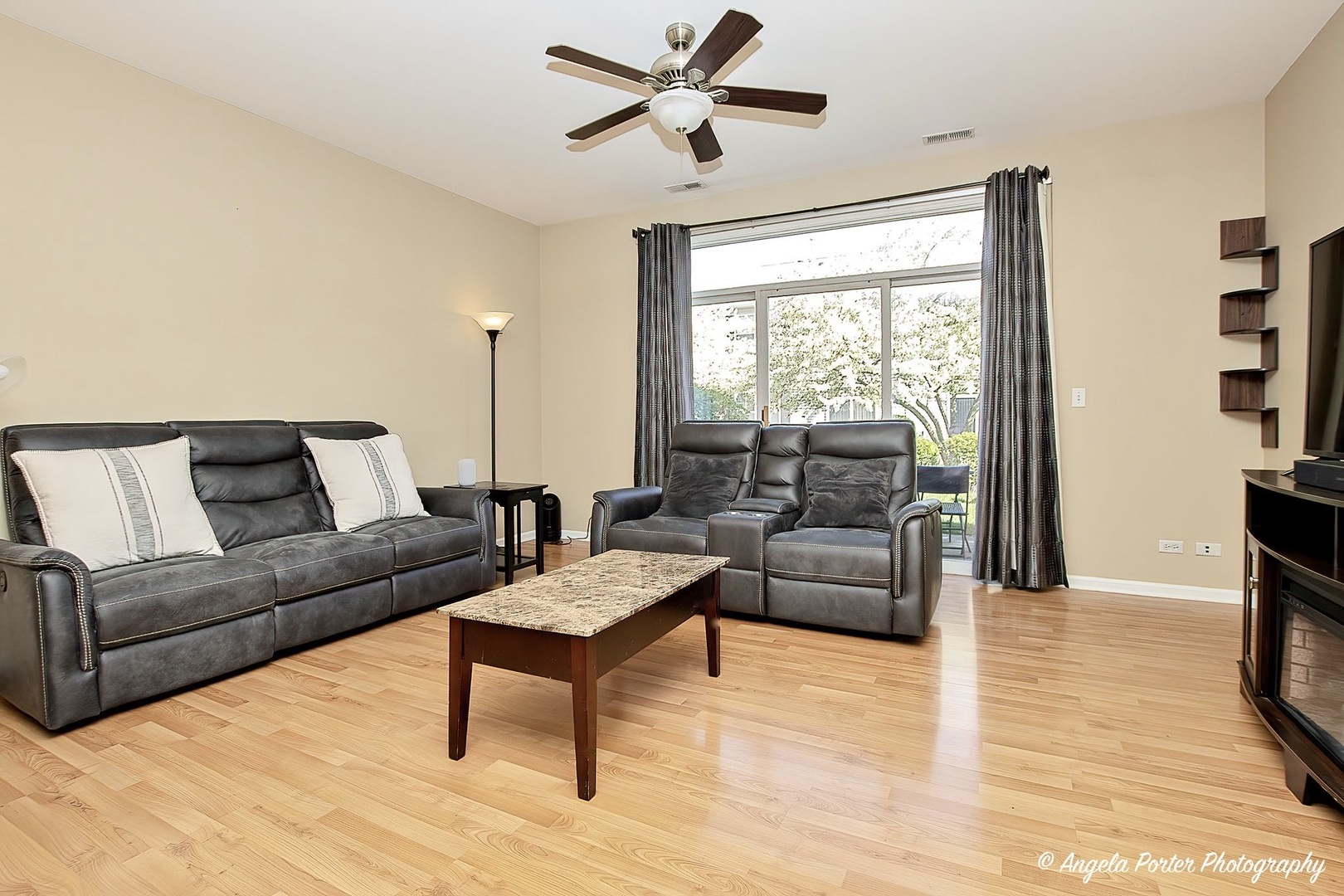 3012 Falling Waters Lane Lindenhurst, IL 60046 - Photo 7 of 21 a living room with furniture and a large window