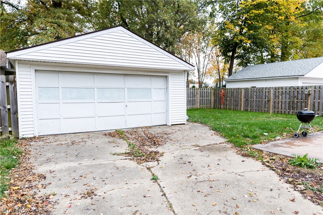 6867 Franke Road Middleburg Heights, OH 44130 - Photo 28 of 29 Gallery Image 28