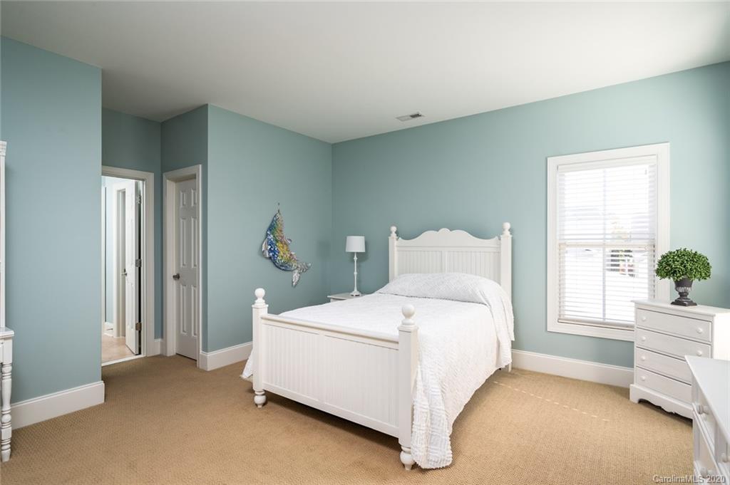 17527 Meadow Bottom Road Charlotte, NC 28277 - Photo 15 of 30 Gallery Image 15