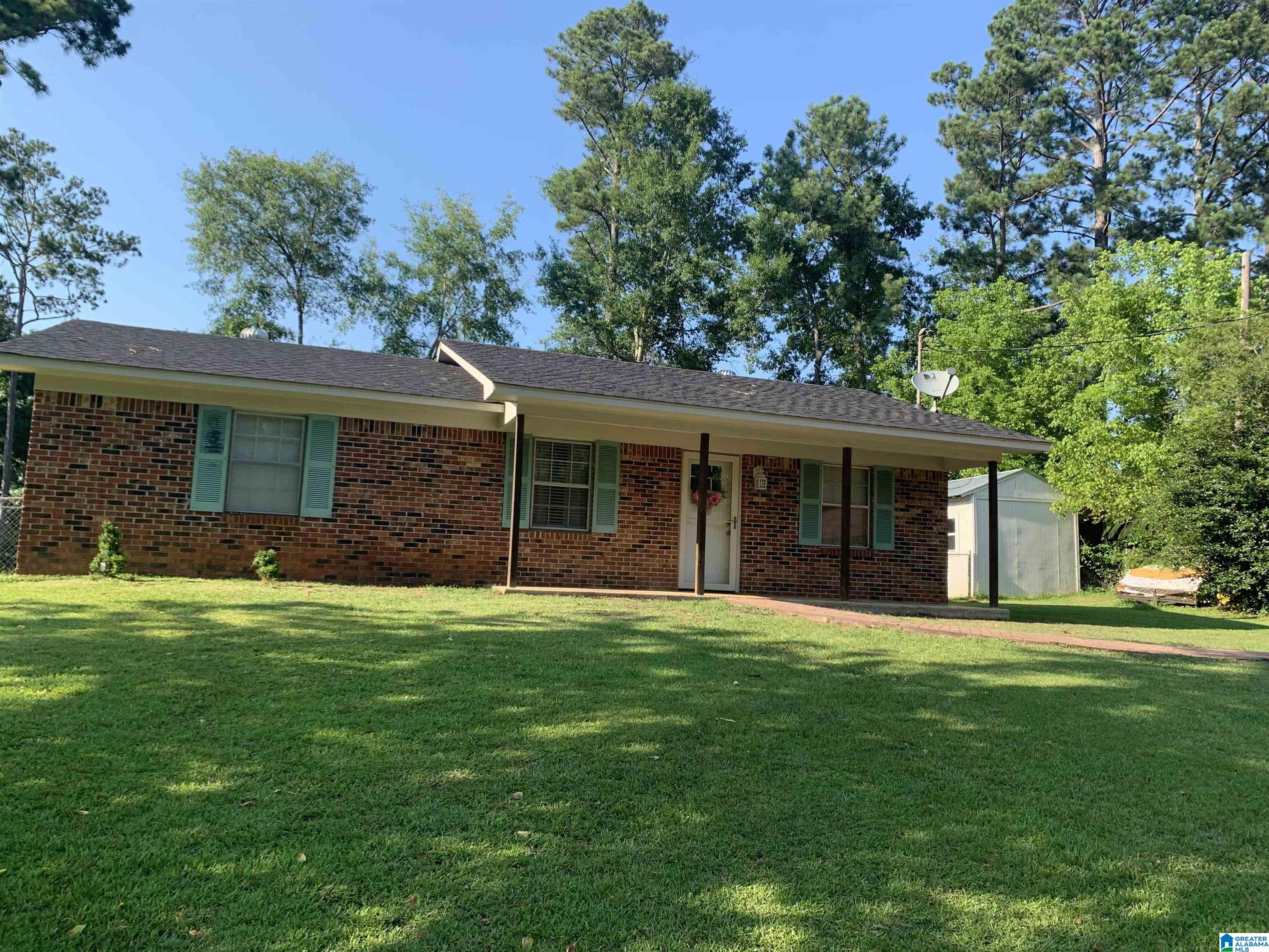 111 Crumpton Street Thorsby, AL 35171 - Photo 1 of 17