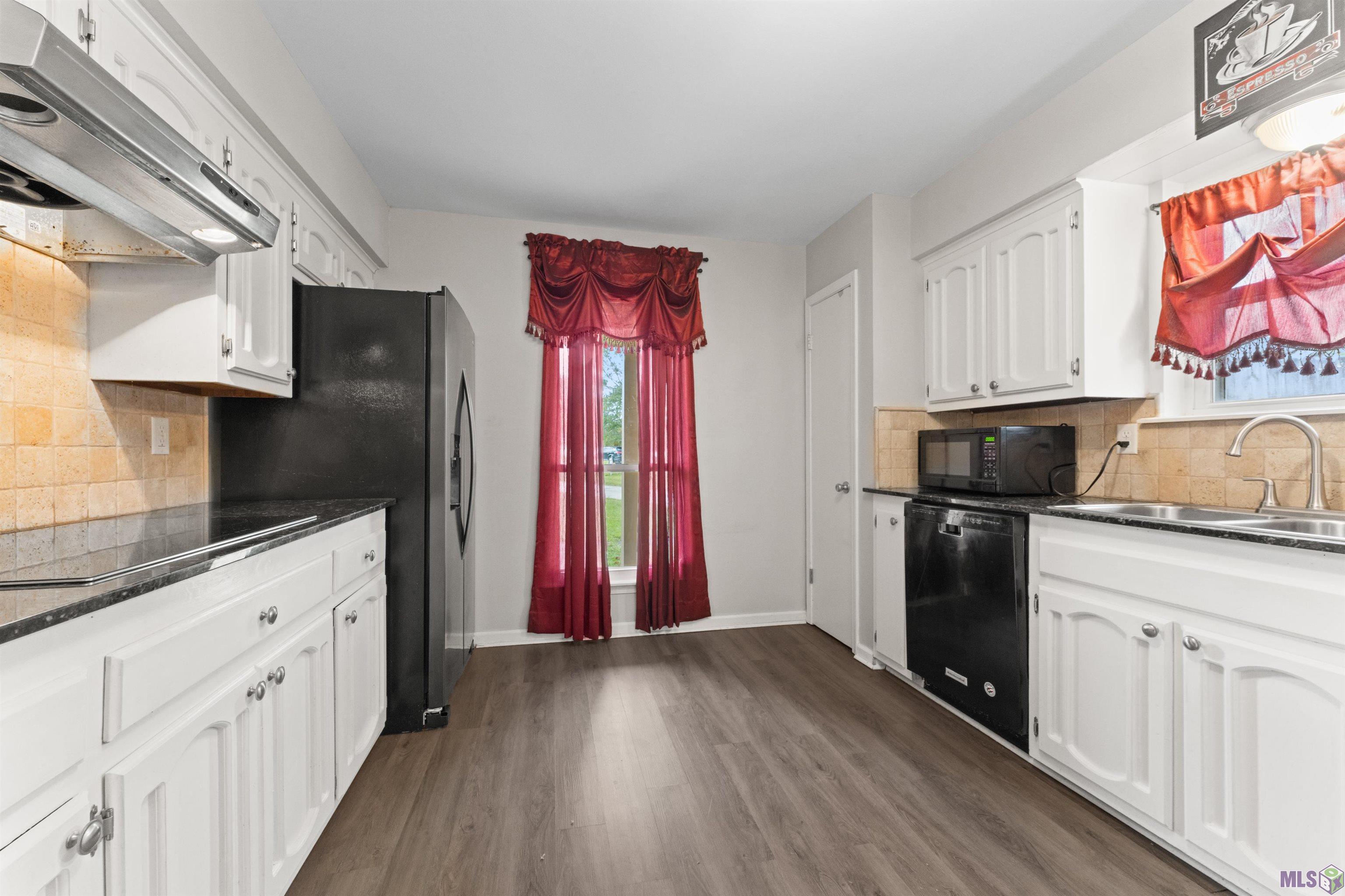 17742 La Grange Court Baton Rouge, LA 70817 - Photo 7 of 22