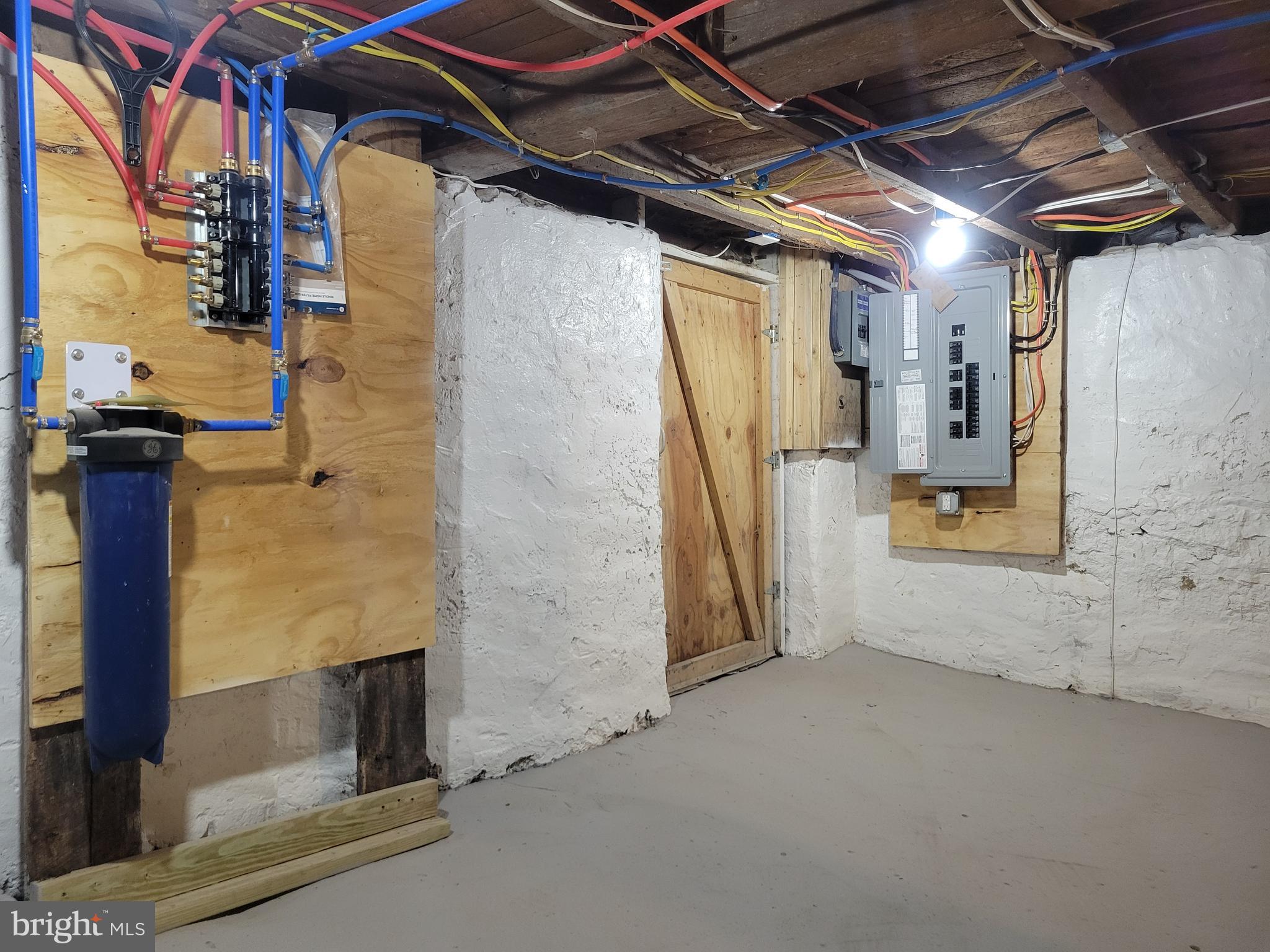 5999 U.S. Rte 209 Lykens, PA 17048 - Photo 21 of 30 Gallery Image 21