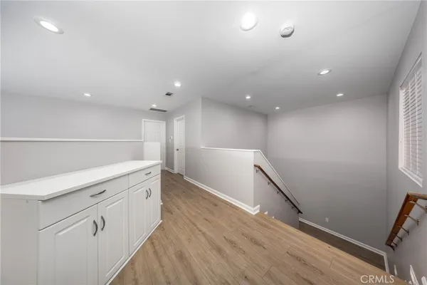 $4,100 | 642 North 6th Avenue, Upland, CA 91786