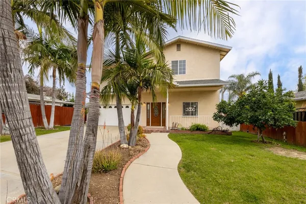 $4,100 | 642 North 6th Avenue, Upland, CA 91786