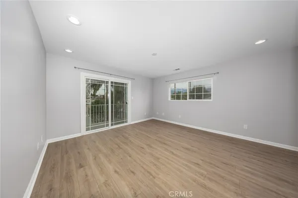 $4,100 | 642 North 6th Avenue, Upland, CA 91786