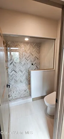 $2,595,000 | 84 Hemlock Lane, Unit 201, Sandpoint, ID 83864