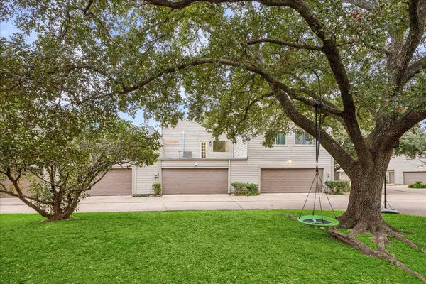 $2,000 | 1615 Prairie Mark Lane, Houston, TX 77077