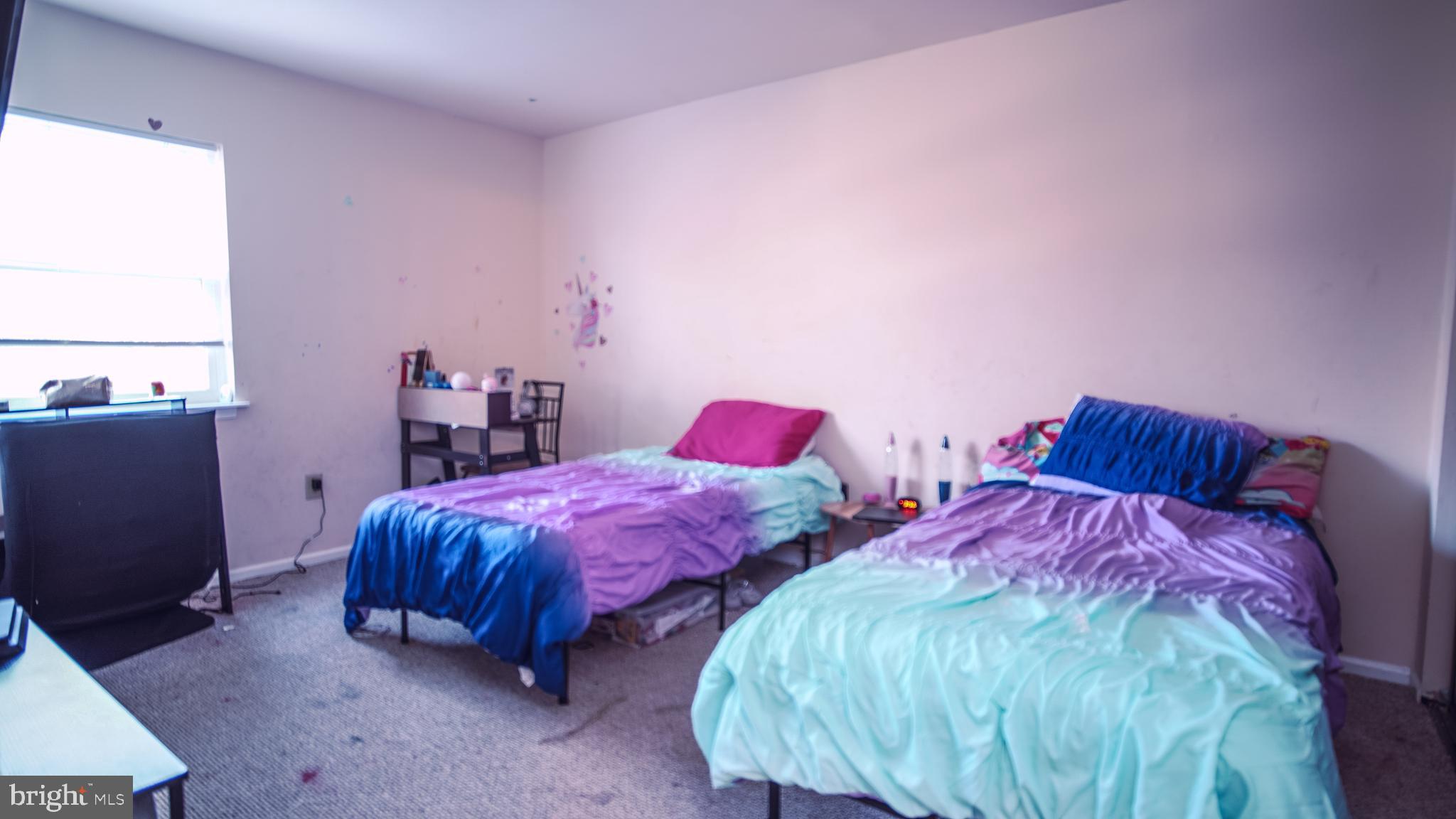 9489 Woodbridge Road Philadelphia, PA 19114 - Photo 5 of 12 Gallery Image 5