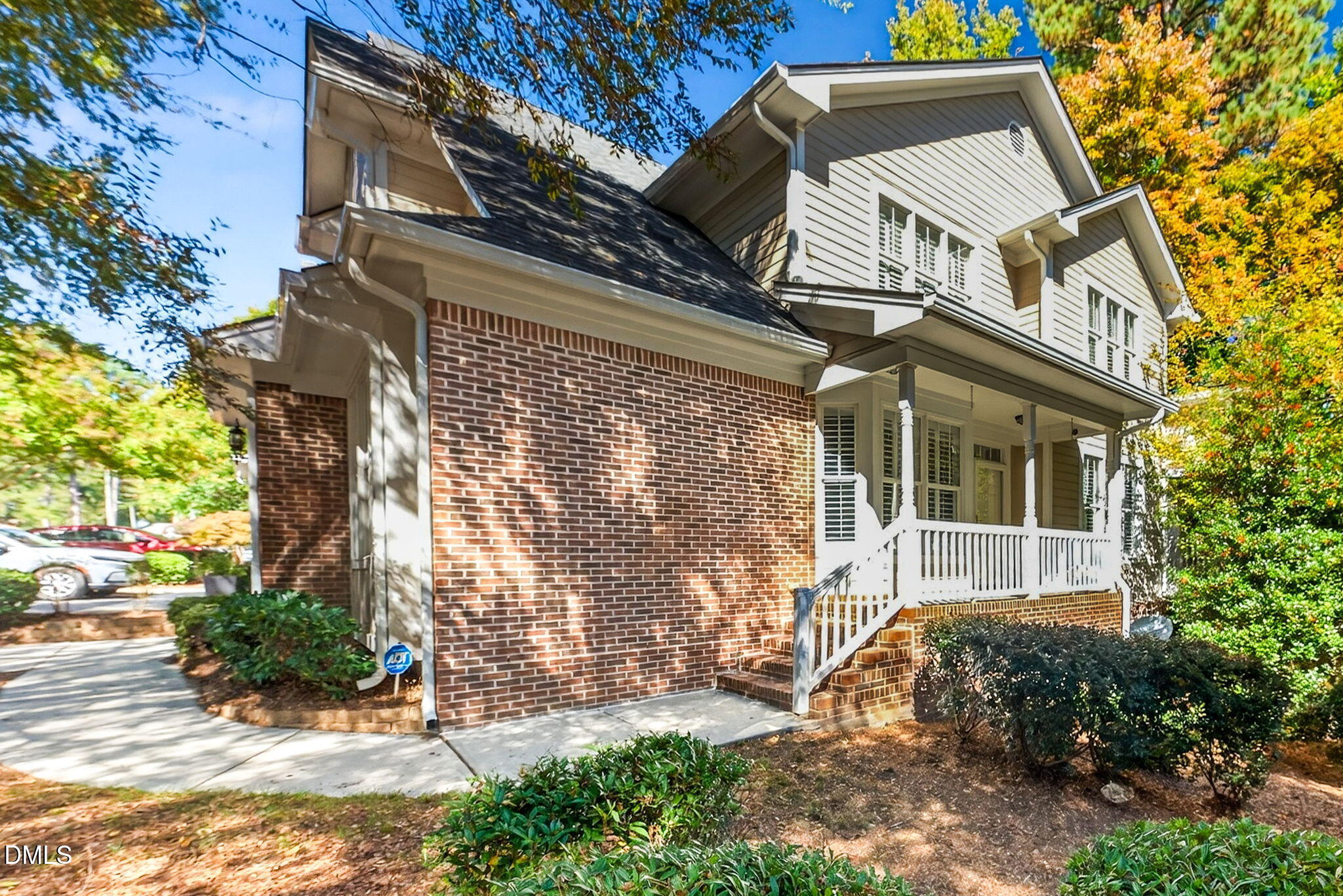 1-web-or-mls-250 Ashton Hall (1 of 69)