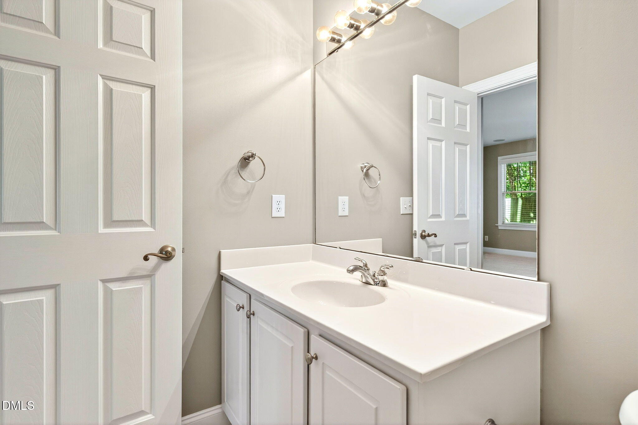 250 Ashton Hall Lane Raleigh, NC 27609 - Photo 50 of 58 53-web-or-mls-250 Ashton Hall (52 of 69