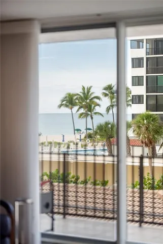 $925,000 | 1212 Benjamin Franklin Drive, Unit 206, Sarasota, FL 34236