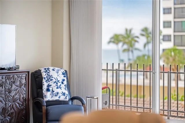 $925,000 | 1212 Benjamin Franklin Drive, Unit 206, Sarasota, FL 34236