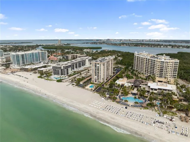 $925,000 | 1212 Benjamin Franklin Drive, Unit 206, Sarasota, FL 34236