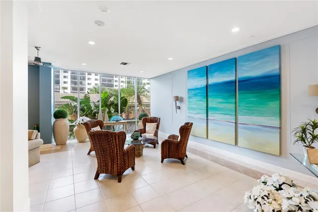 $925,000 | 1212 Benjamin Franklin Drive, Unit 206, Sarasota, FL 34236