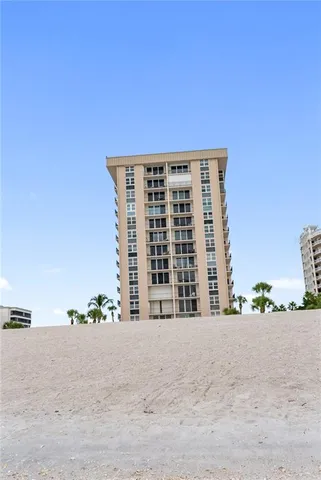 $925,000 | 1212 Benjamin Franklin Drive, Unit 206, Sarasota, FL 34236