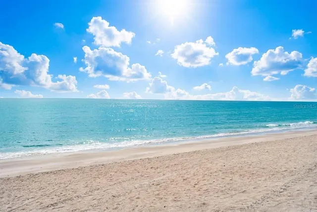 $925,000 | 1212 Benjamin Franklin Drive, Unit 206, Sarasota, FL 34236