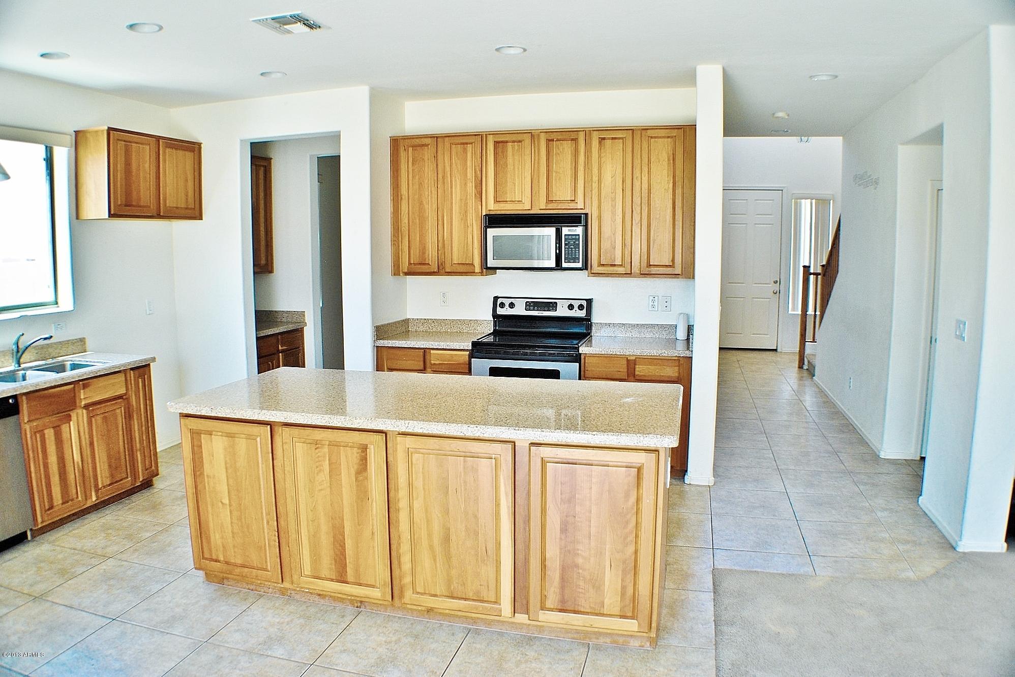 21383 East Alyssa Road Queen Creek, AZ 85142 - Photo 16 of 18 Kitchen 3