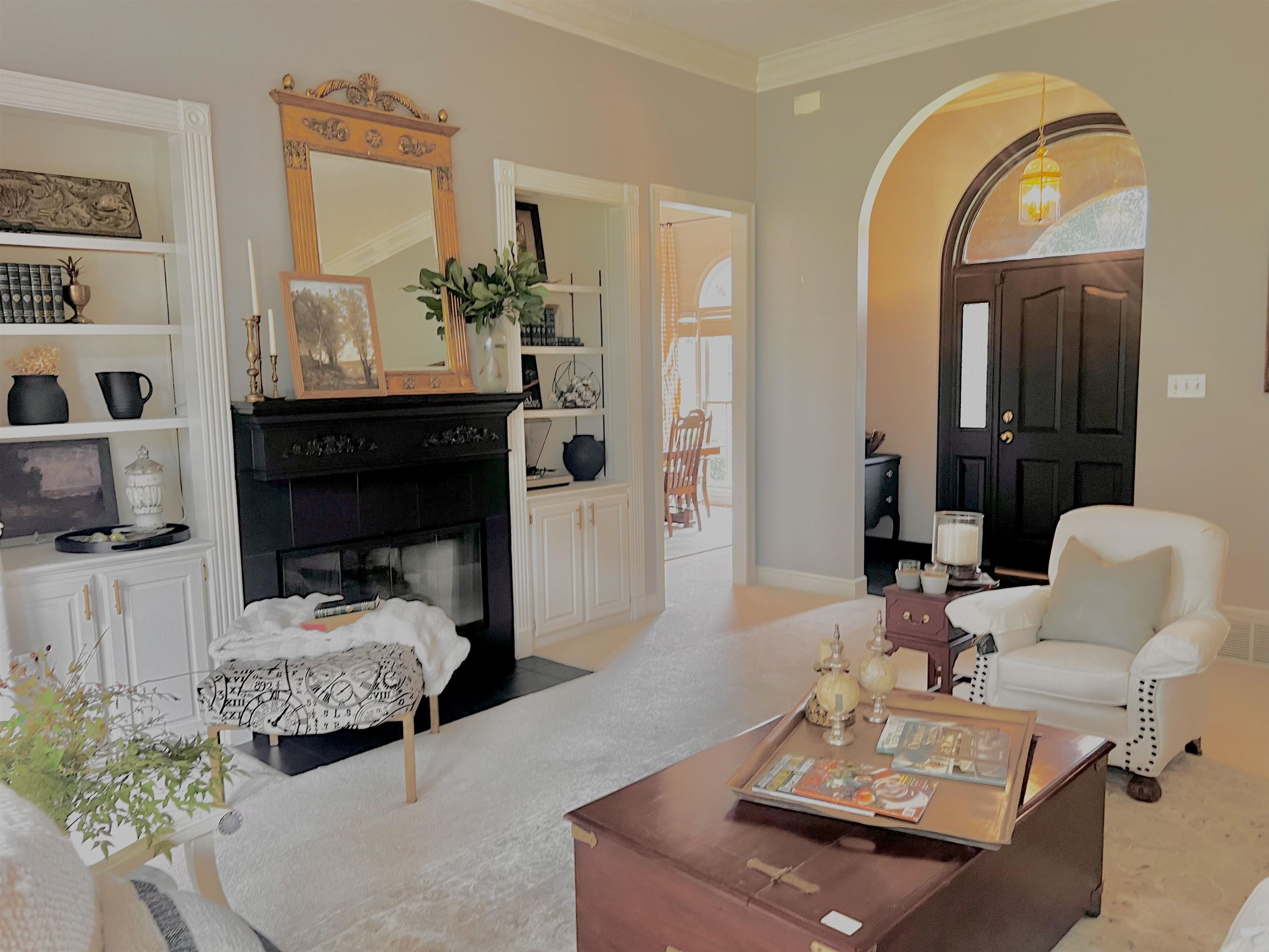 763 Meadow Ridge Drive Collierville, TN 38017 - Photo 4 of 40 Gallery Image 4