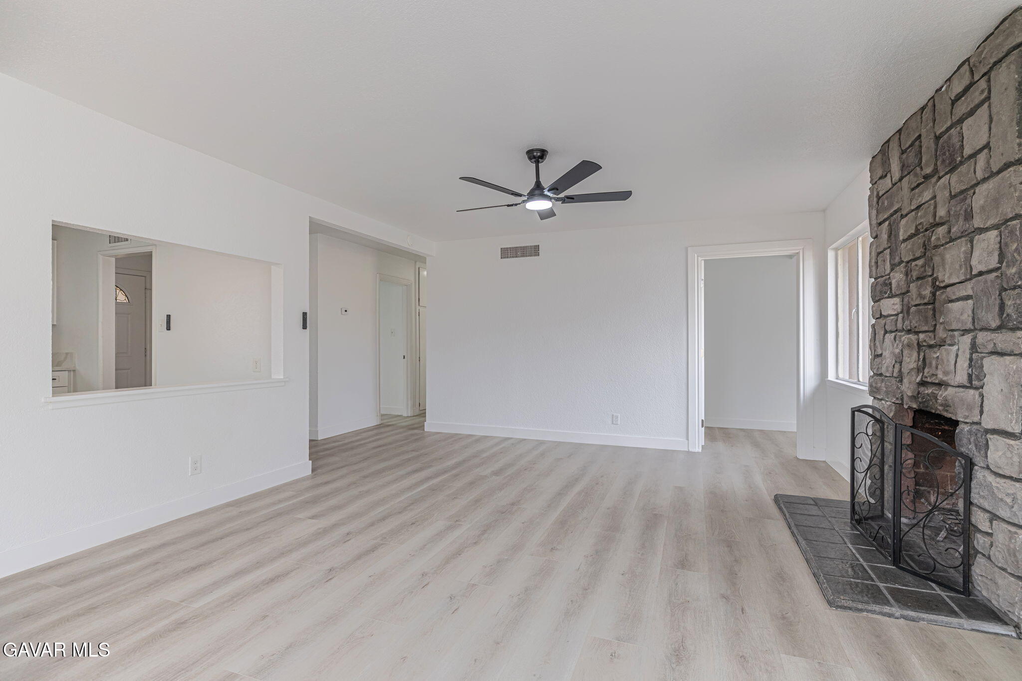 39047 Juniper Tree Road Palmdale, CA 93551 - Photo 2 of 49 17-web-or-mls-AVOH--26