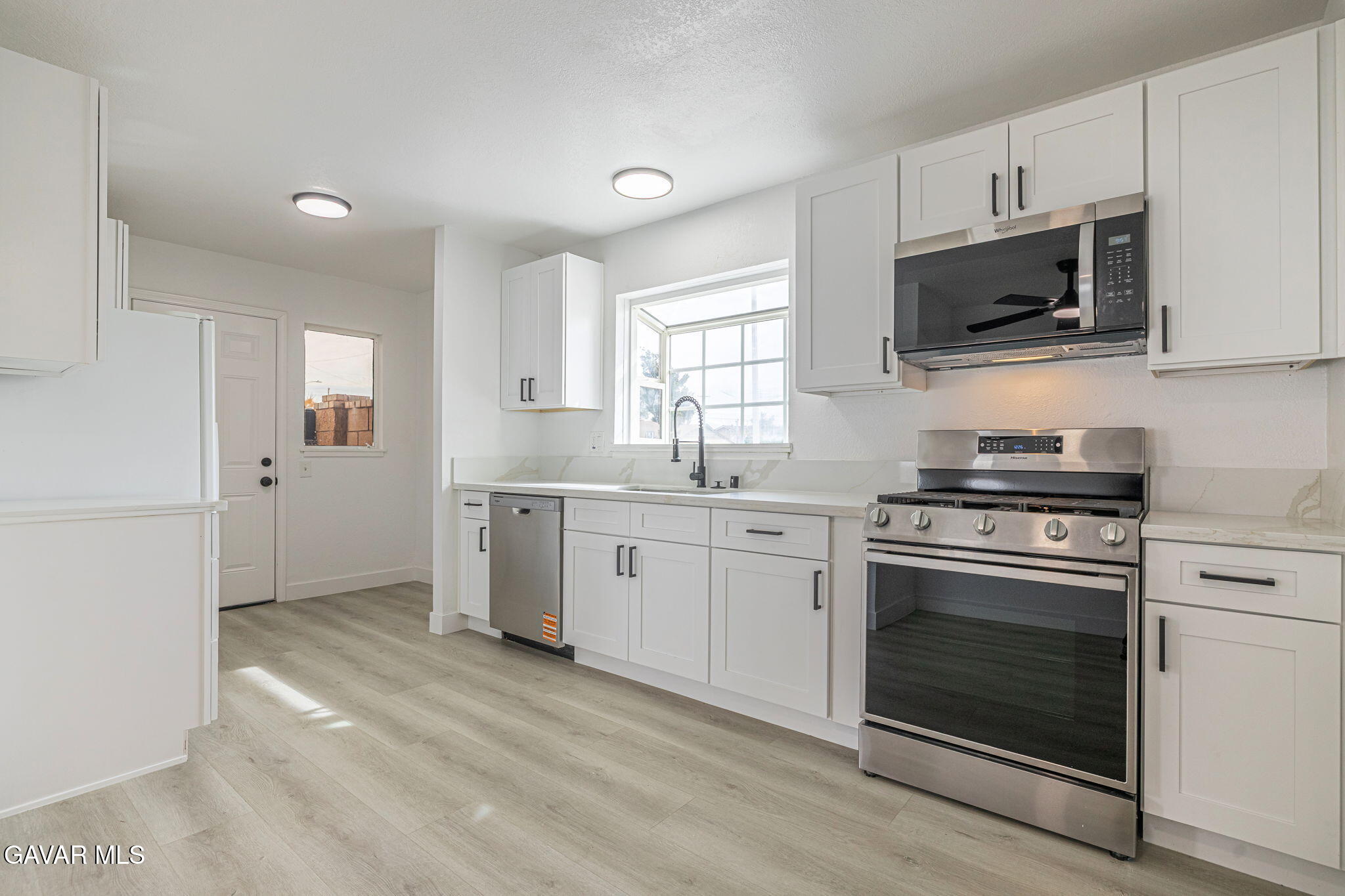 39047 Juniper Tree Road Palmdale, CA 93551 - Photo 32 of 49 9-web-or-mls-AVOH--20