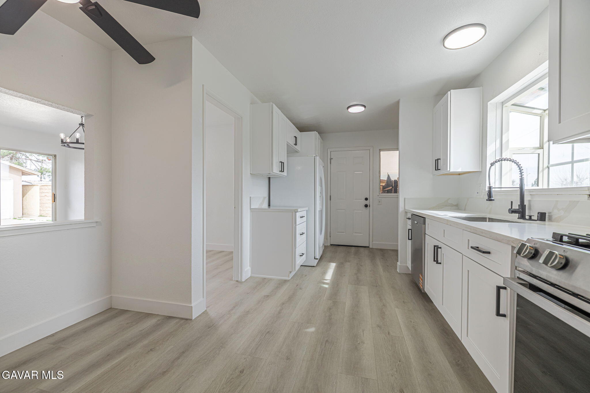 39047 Juniper Tree Road Palmdale, CA 93551 - Photo 33 of 49 10-web-or-mls-AVOH--21