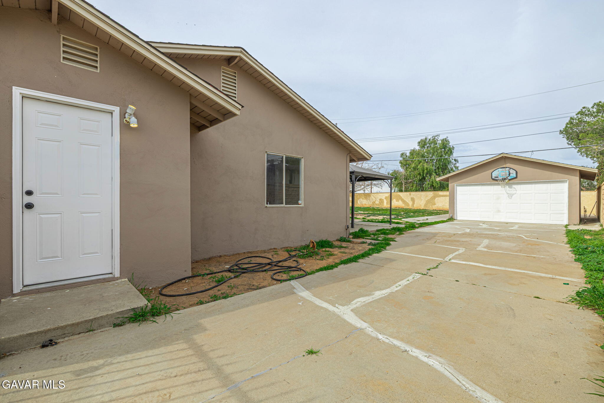 39047 Juniper Tree Road Palmdale, CA 93551 - Photo 36 of 49 36-web-or-mls-AVOH--9(1)