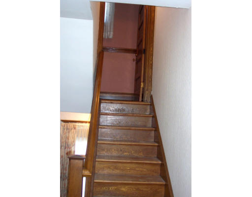 42 Whitney Road Quincy, MA 02169 - Photo 9 of 11 Gallery Image 9