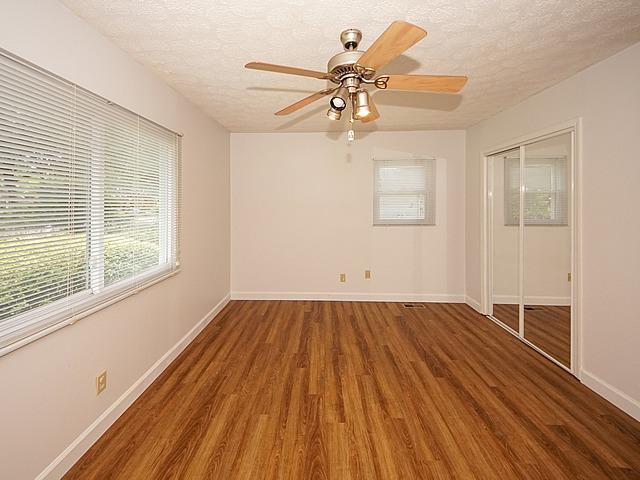 2117 Oakland Road Charleston, SC 29414 - Photo 17 of 33 Cindy bedroom
