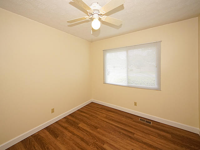 2117 Oakland Road Charleston, SC 29414 - Photo 21 of 33 Rosen Bedroom 2