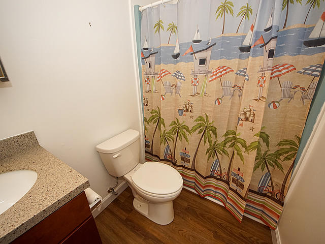 2117 Oakland Road Charleston, SC 29414 - Photo 22 of 33 2117 Master Bath