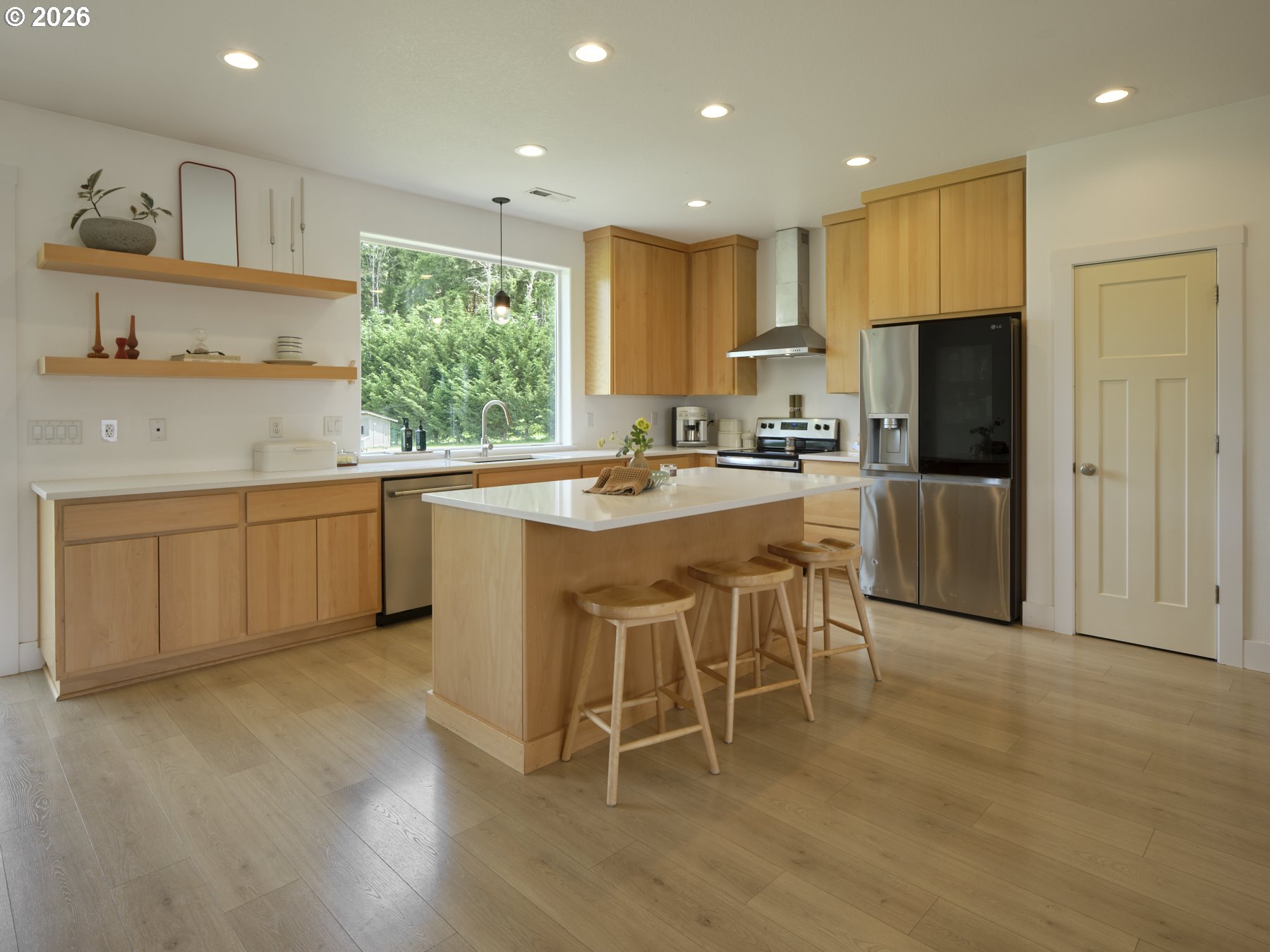 560 Park Road Winlock, WA 98596 - Photo 9 of 47 Kitchen