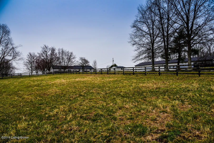 4262 Todds Point Road Simpsonville, KY 40067 - Photo 48 of 82 DSC_1324