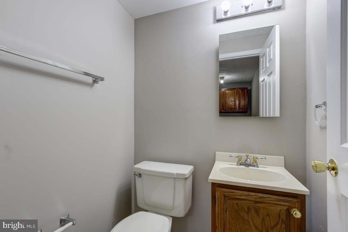 16628 Bethayres Road Rockville, MD 20855 - Photo 16 of 32 Gallery Image 16