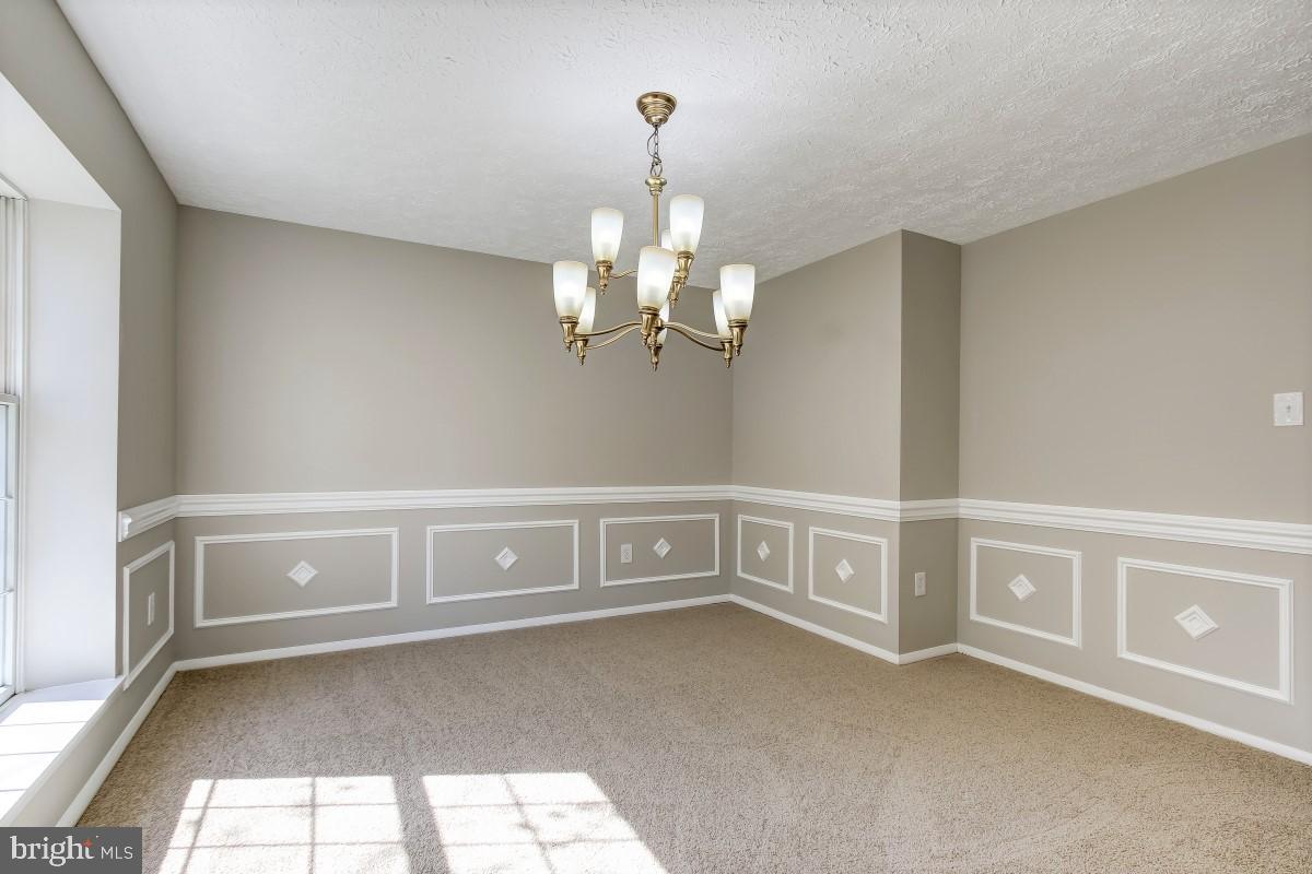 16628 Bethayres Road Rockville, MD 20855 - Photo 5 of 32 Gallery Image 5