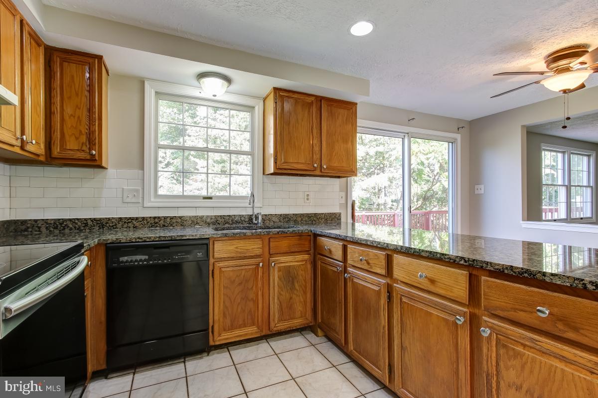 16628 Bethayres Road Rockville, MD 20855 - Photo 9 of 32 Gallery Image 9