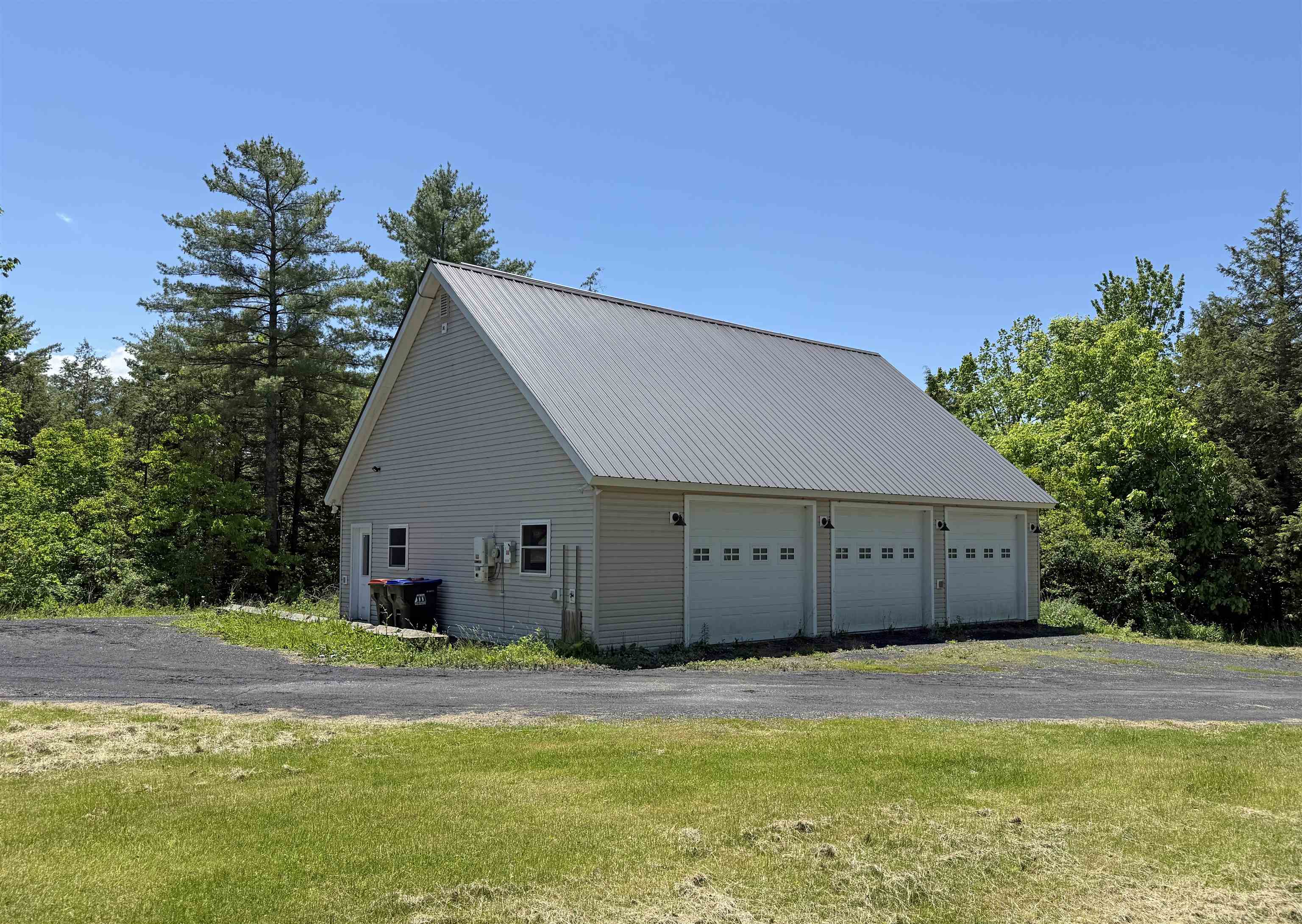2475 Town Line Road Bridport, VT 05734 - Photo 19 of 27