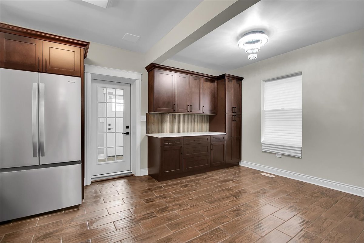 1244 West 96th Street Chicago, IL 60643 - Photo 12 of 38