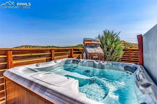 $879,999 | 10380 Coyote Lane, Rye, CO 81069