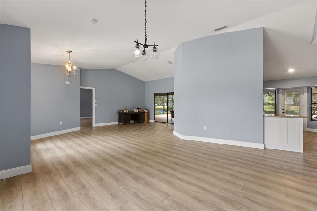 751 East Gilchrist Court Hernando, FL 34442 - Photo 12 of 92