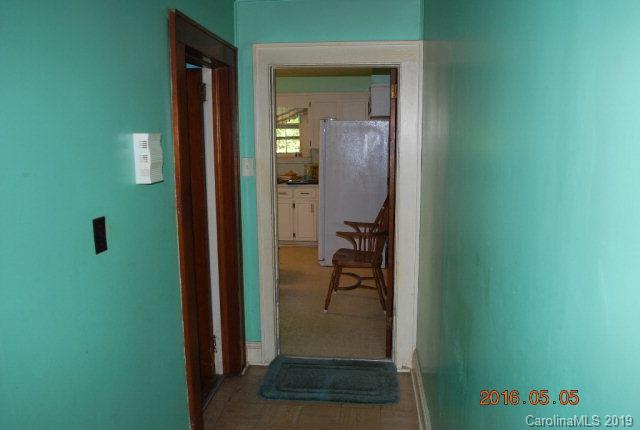 7632 Old Linville Road Marion, NC 28752 - Photo 17 of 38 Gallery Image 17