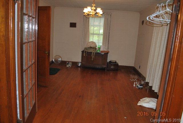 7632 Old Linville Road Marion, NC 28752 - Photo 18 of 38 Gallery Image 18