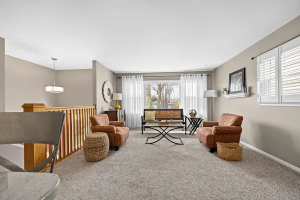 $550,000 | 908 40th Street, Downers Grove, IL 60515