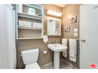 1328 Palms Boulevard Venice, CA 90291 - Photo 39 of 41